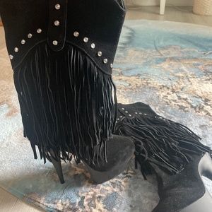 6 inch Suede boots with fringe